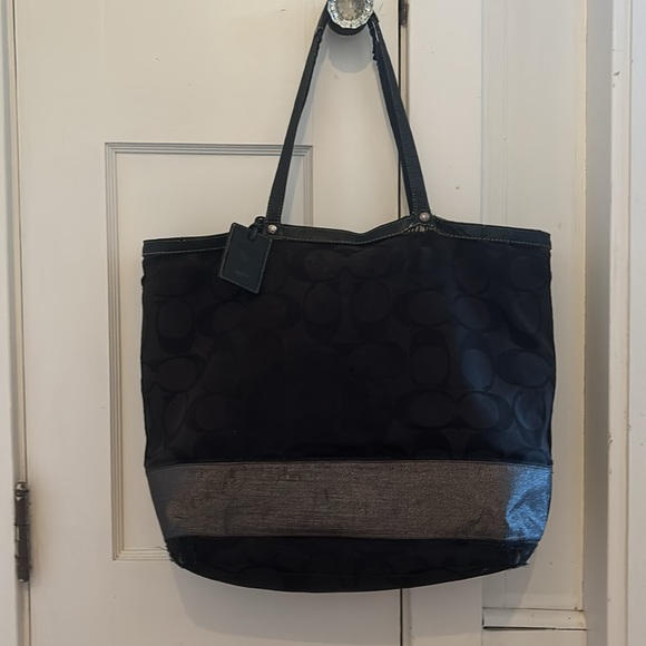 Loved Coach Tote Monogram Signature Stripe Big Shoulder Bag: Black Silver - Picture 1 of 16